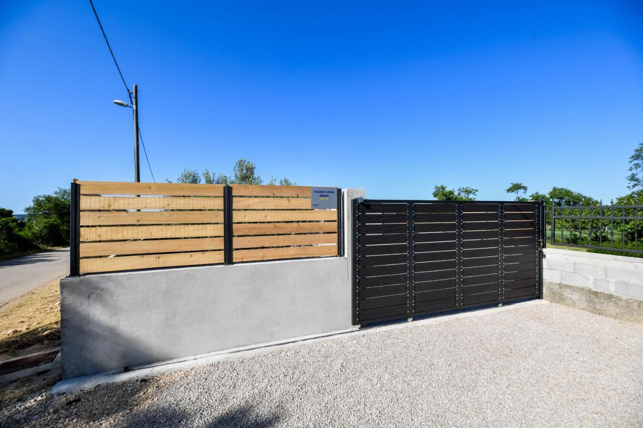 Wonderful Holiday House Bruno With Heated Pool Zadar Exterior foto